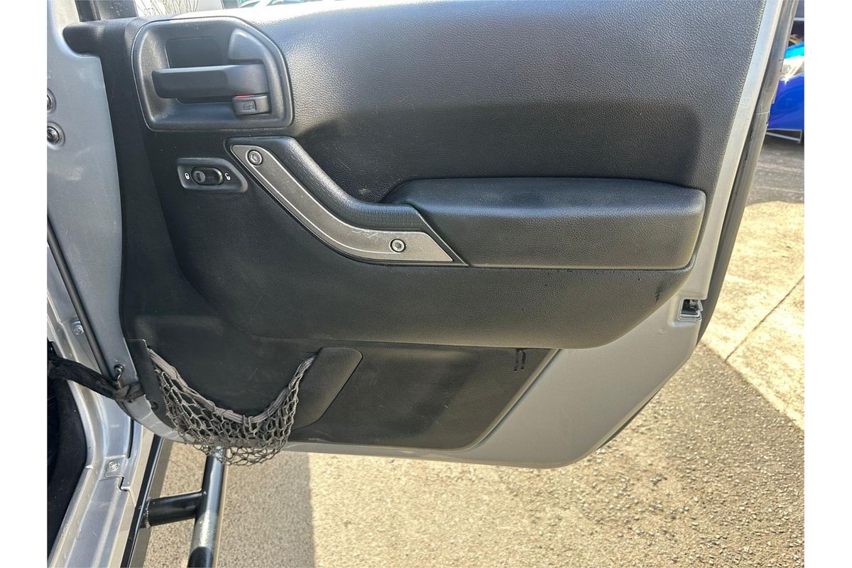 2013 Jeep Wrangler Sport JK