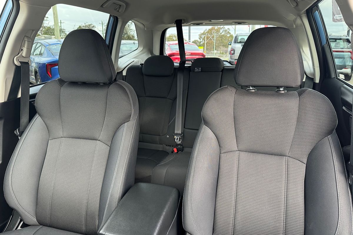 2023 Subaru Forester 2.5i 50 Years Edition S5
