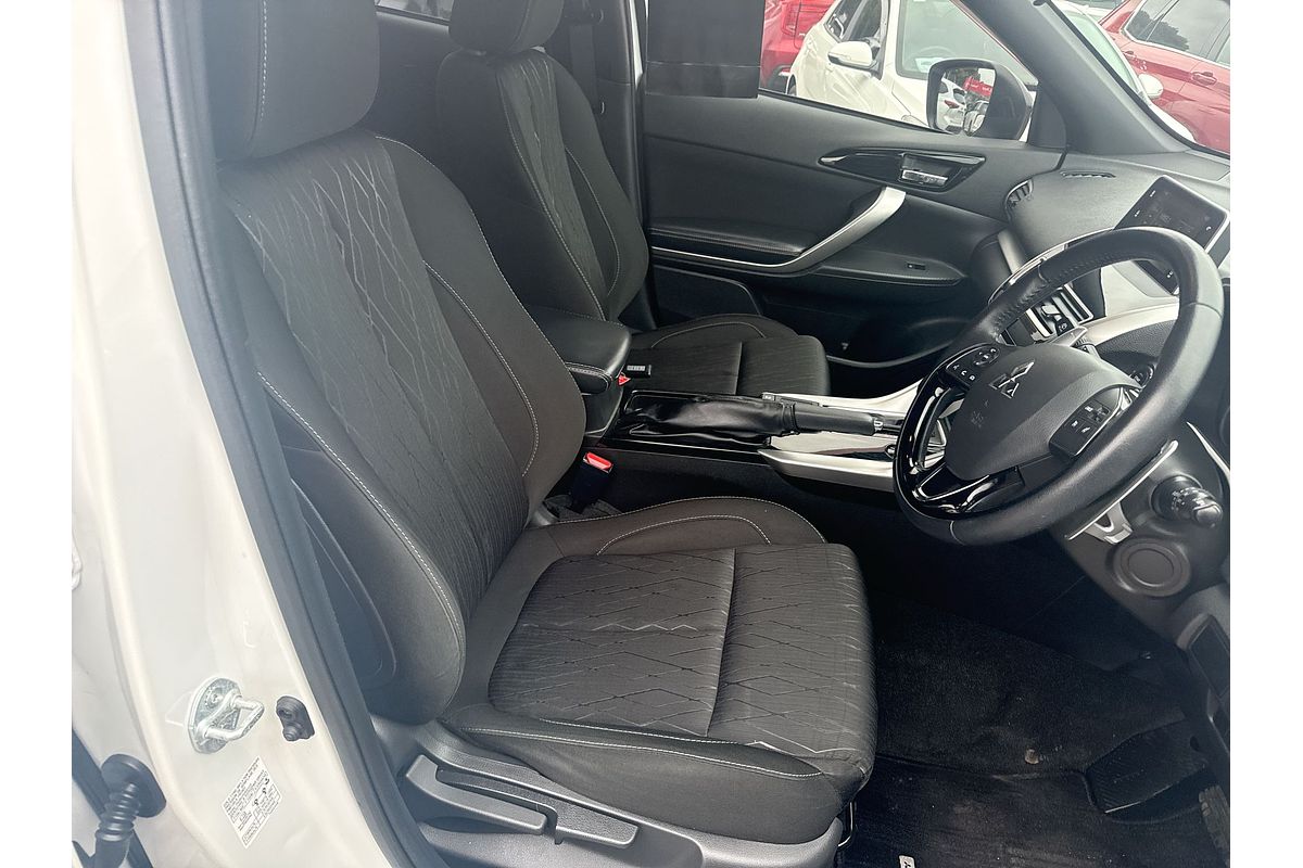 2019 Mitsubishi Eclipse Cross Black Edition YA