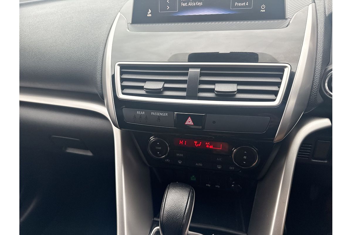 2019 Mitsubishi Eclipse Cross Black Edition YA