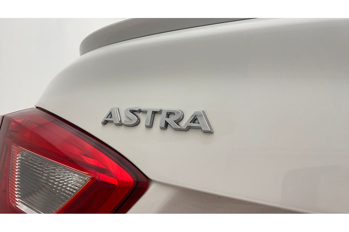 2017 Holden Astra LT BL