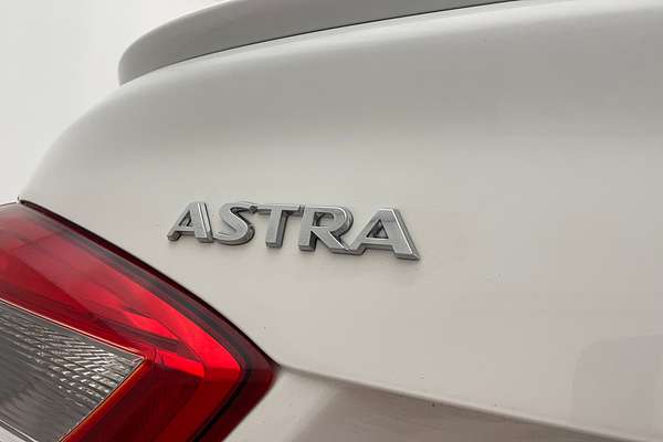 2017 Holden Astra LT BL