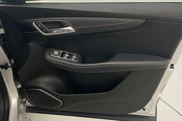 2022 MG HS Excite SAS23