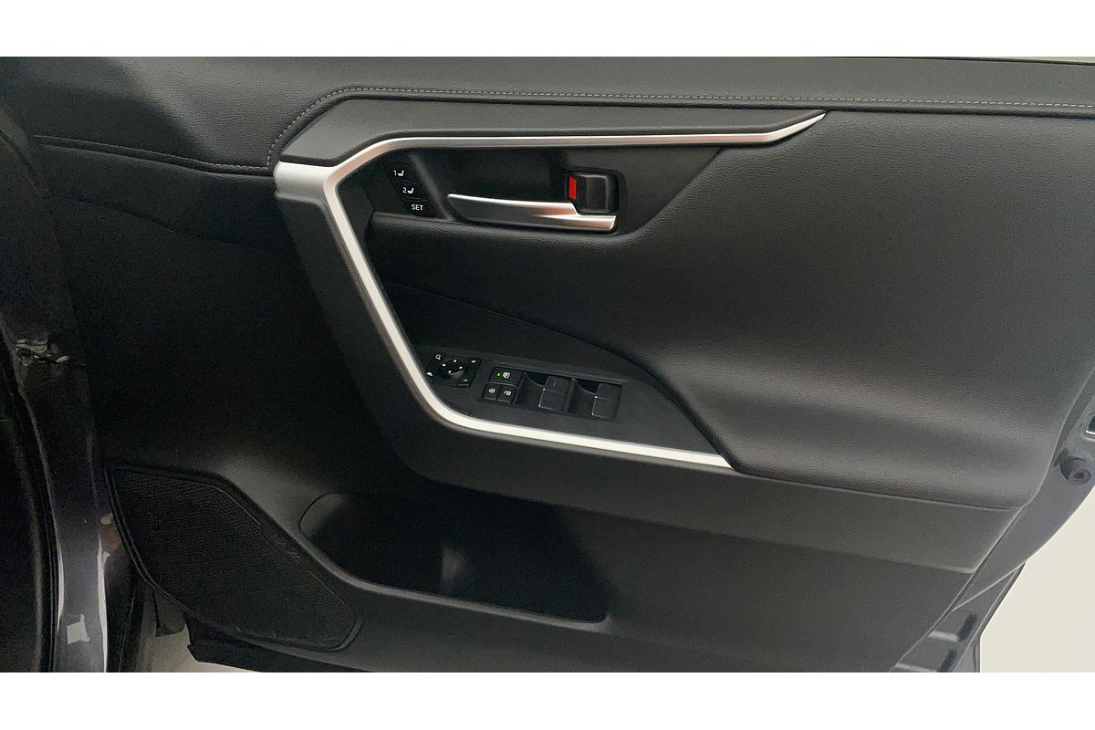 2020 Toyota RAV4 Cruiser MXAA52R