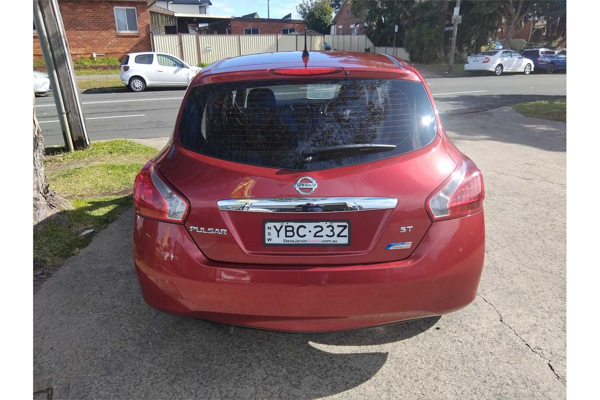 2013 Nissan Pulsar ST C12