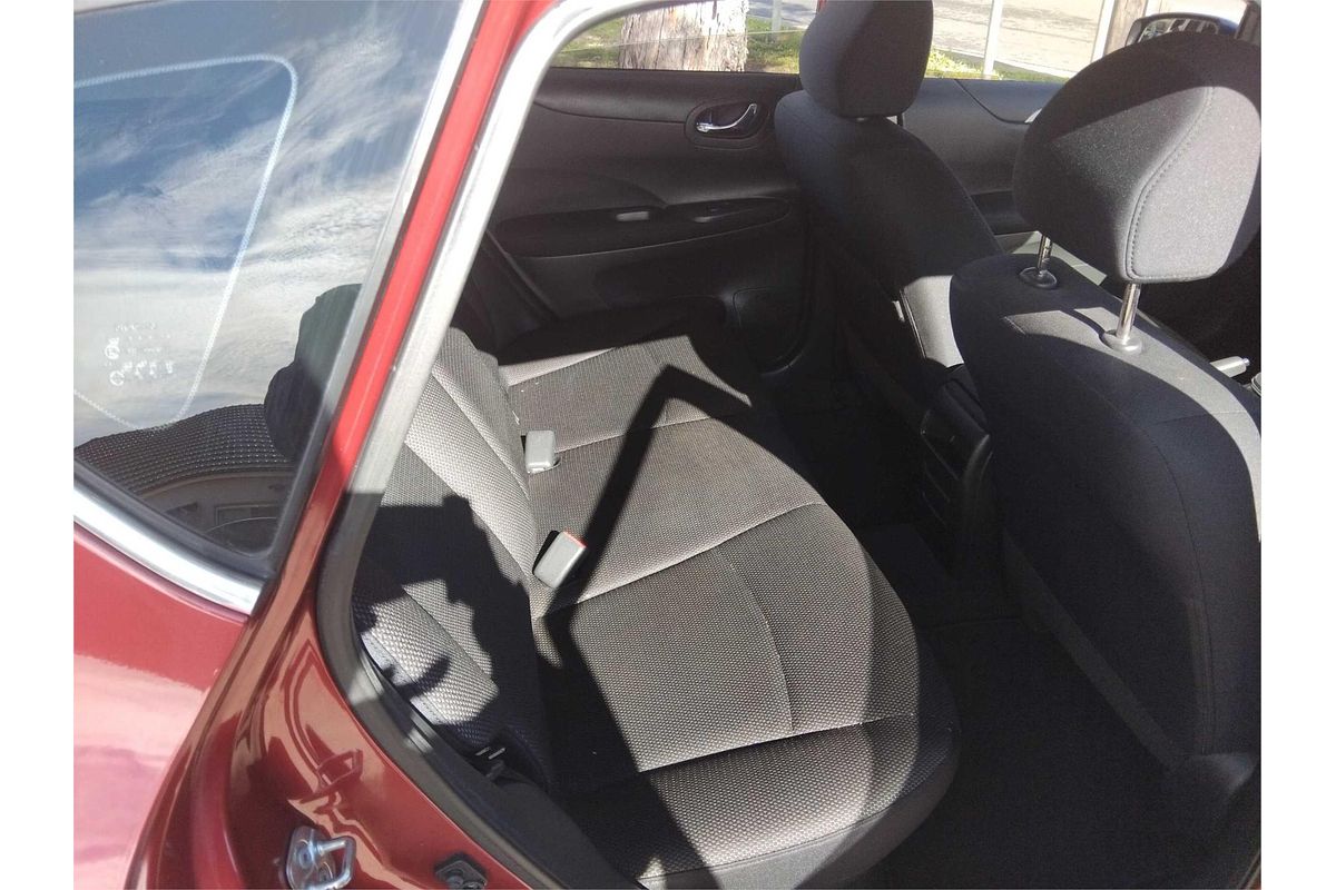2013 Nissan Pulsar ST C12