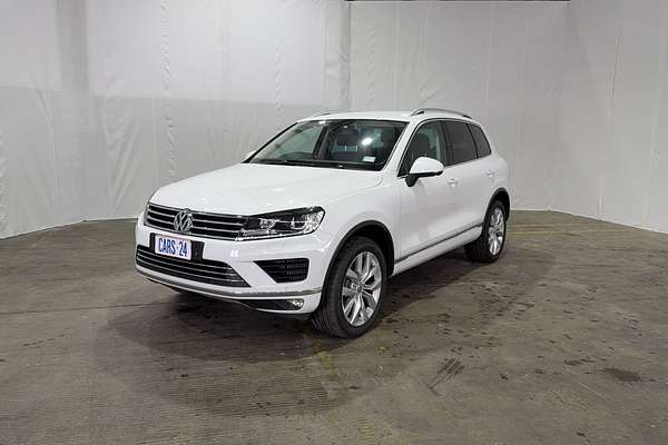2016 Volkswagen Touareg 150TDI Element 7P