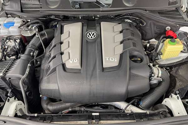 2016 Volkswagen Touareg 150TDI Element 7P