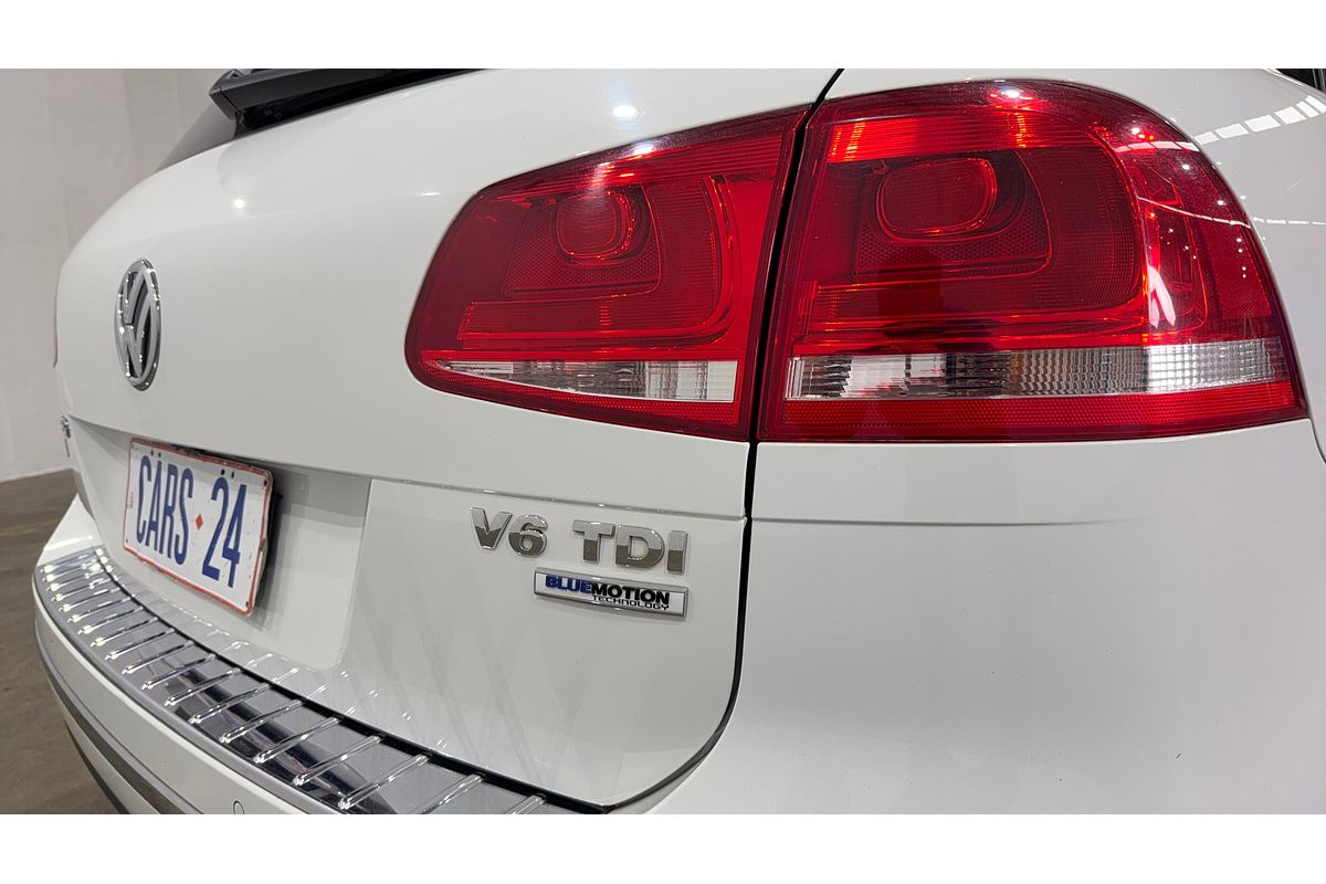 2016 Volkswagen Touareg 150TDI Element 7P