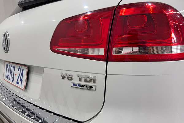 2016 Volkswagen Touareg 150TDI Element 7P
