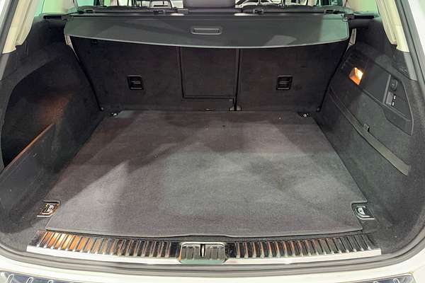 2016 Volkswagen Touareg 150TDI Element 7P
