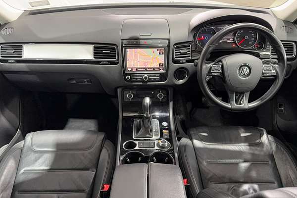 2016 Volkswagen Touareg 150TDI Element 7P