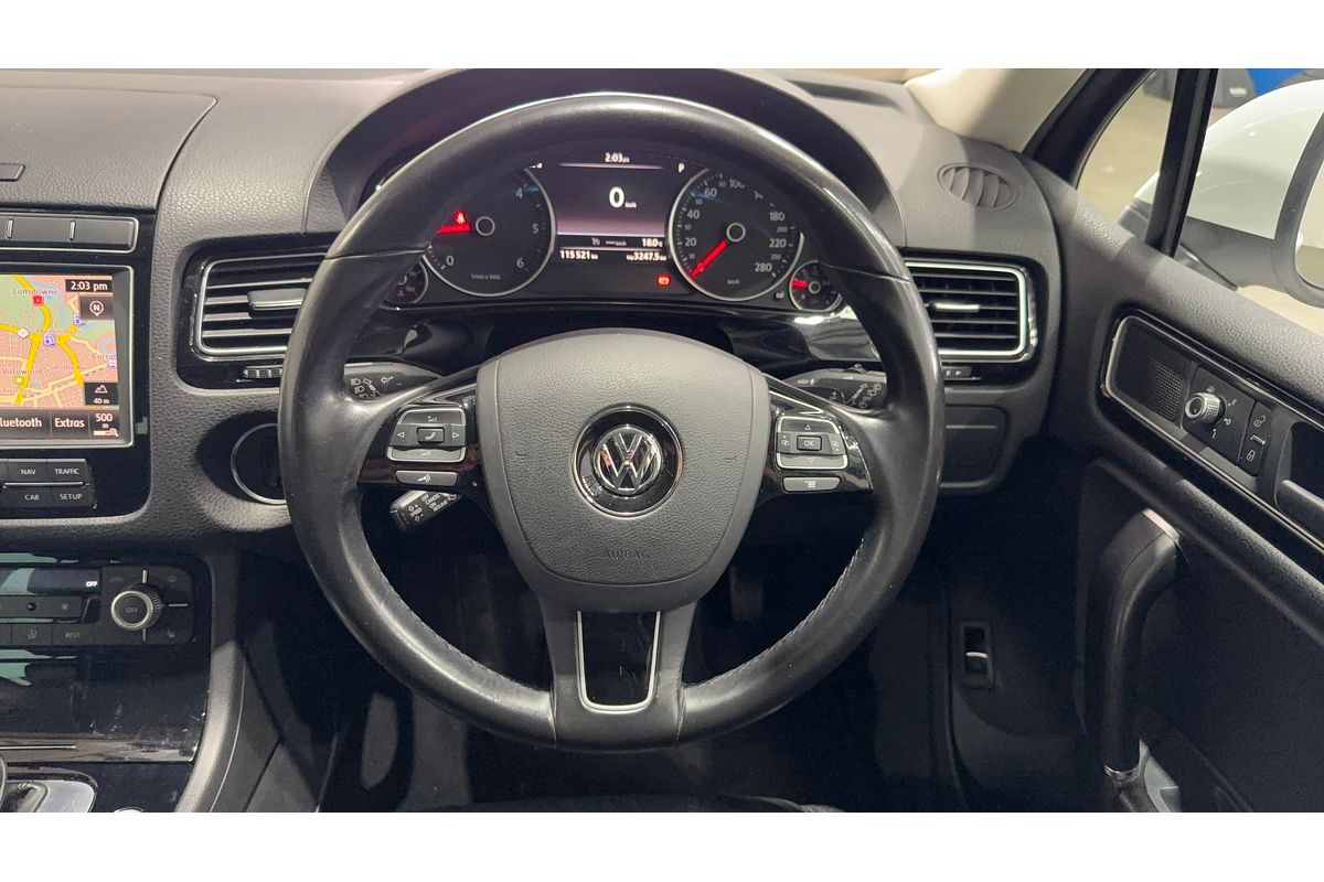 2016 Volkswagen Touareg 150TDI Element 7P
