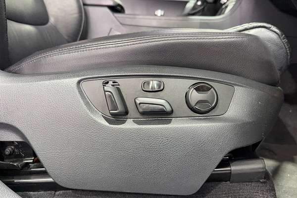 2016 Volkswagen Touareg 150TDI Element 7P