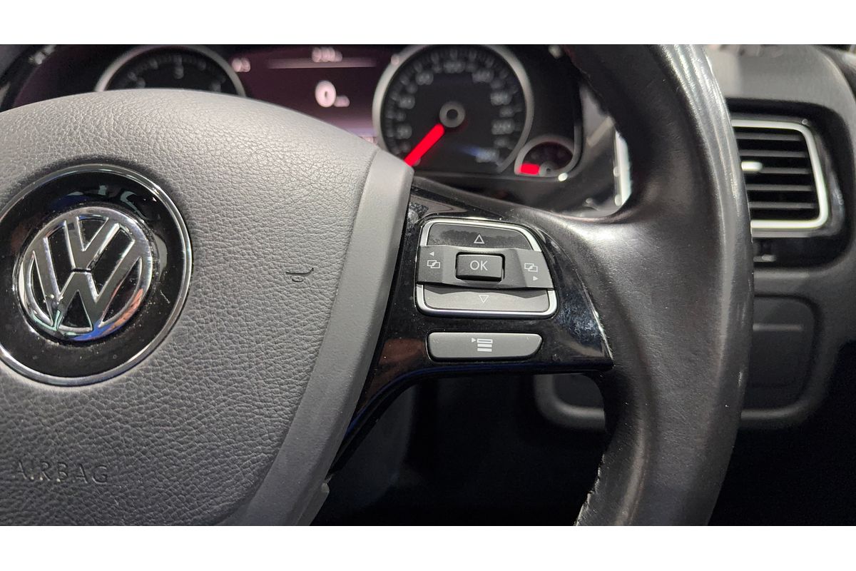 2016 Volkswagen Touareg 150TDI Element 7P