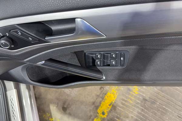 2015 Volkswagen Golf 90TSI Comfortline 7