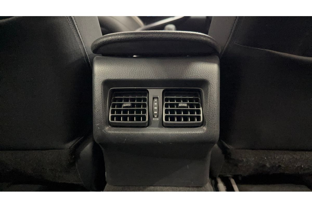 2019 Toyota Camry Ascent ASV70R