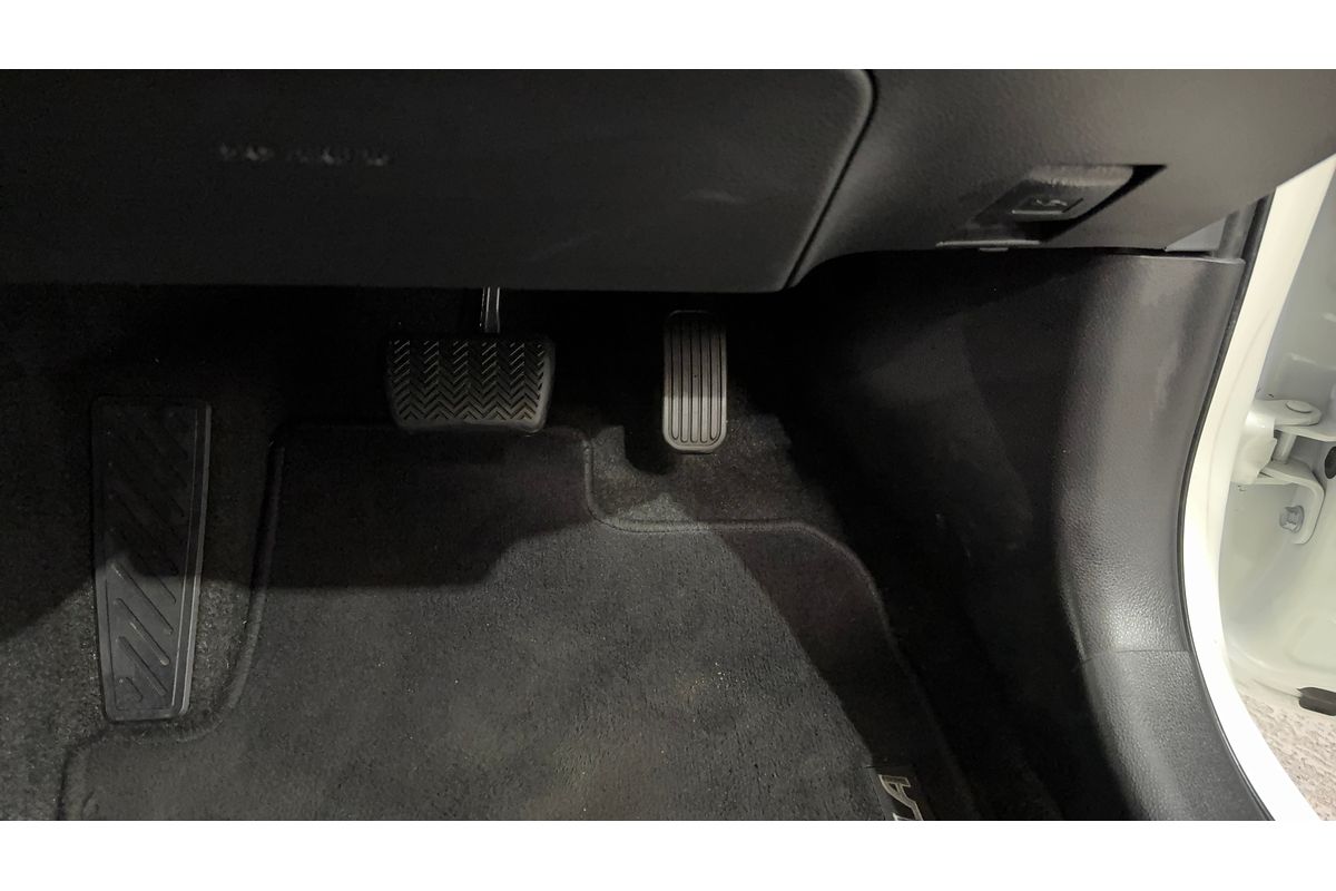2020 Toyota Corolla Ascent Sport Hybrid ZWE211R
