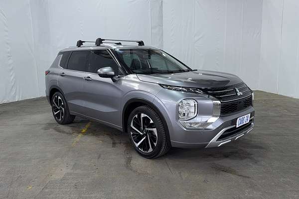 2022 Mitsubishi Outlander Exceed ZM