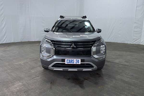 2022 Mitsubishi Outlander Exceed ZM