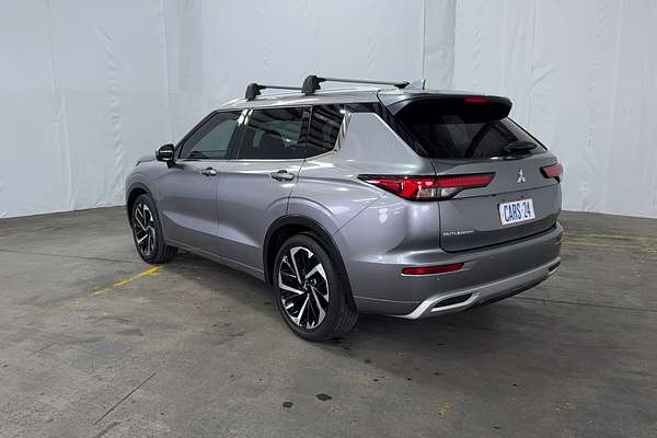 2022 Mitsubishi Outlander Exceed ZM