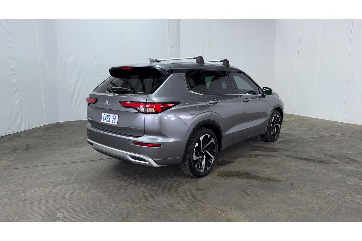 2022 Mitsubishi Outlander Exceed ZM