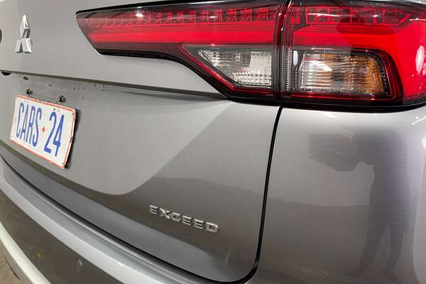 2022 Mitsubishi Outlander Exceed ZM