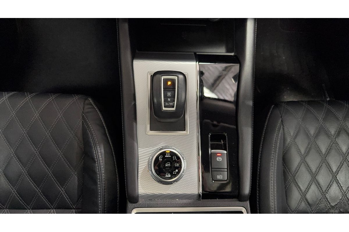 2022 Mitsubishi Outlander Exceed ZM