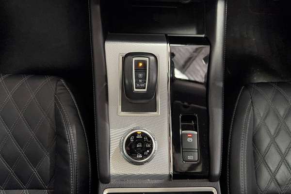 2022 Mitsubishi Outlander Exceed ZM