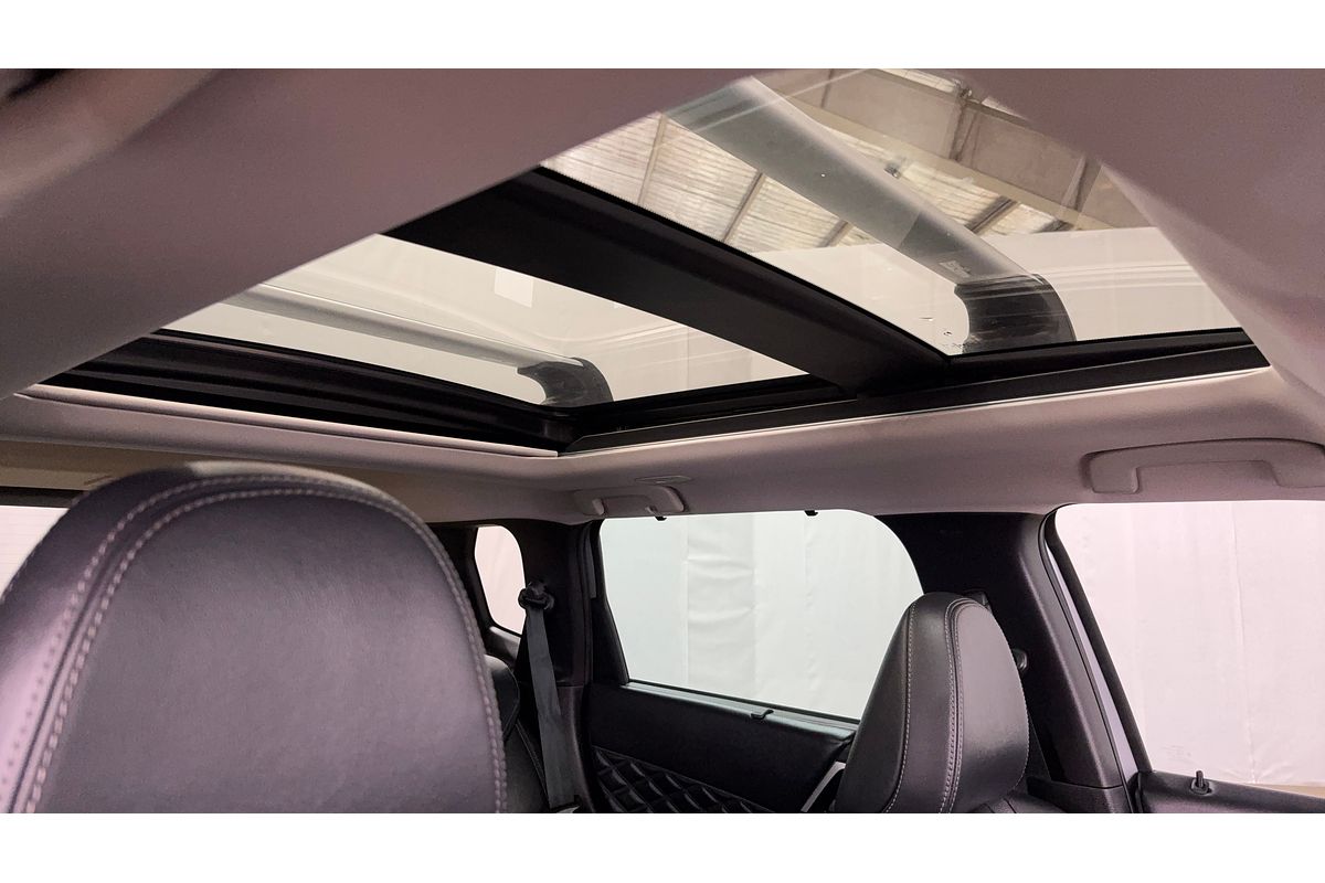 2022 Mitsubishi Outlander Exceed ZM