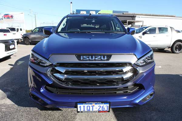 2022 Isuzu MU-X LS-T