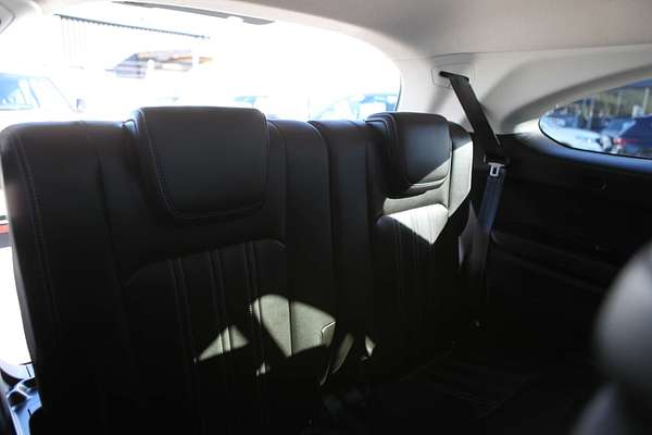 2022 Isuzu MU-X LS-T
