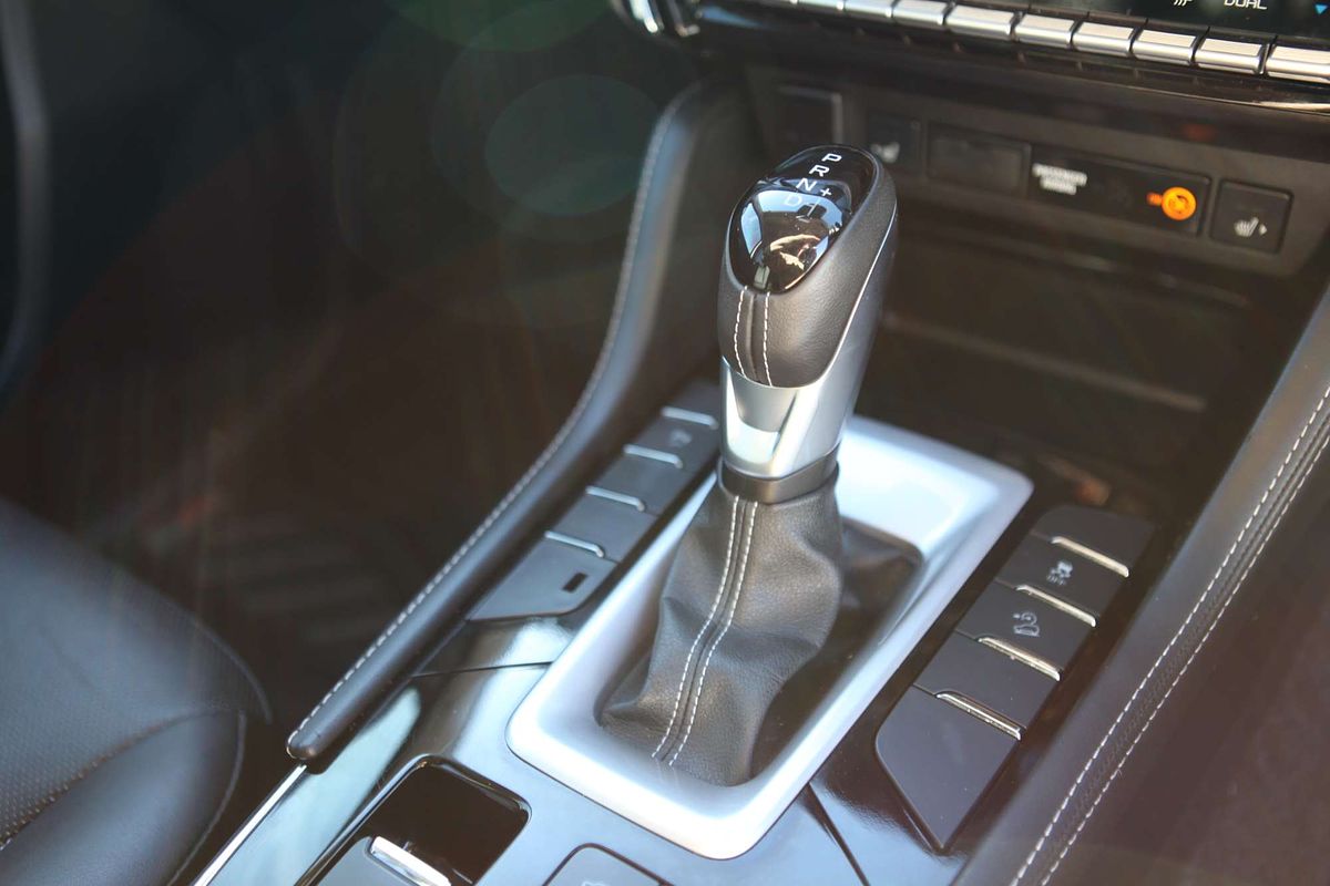 2022 Isuzu MU-X LS-T