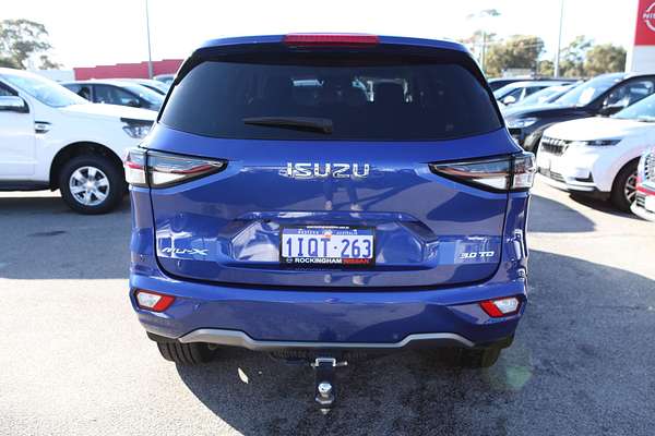 2022 Isuzu MU-X LS-T