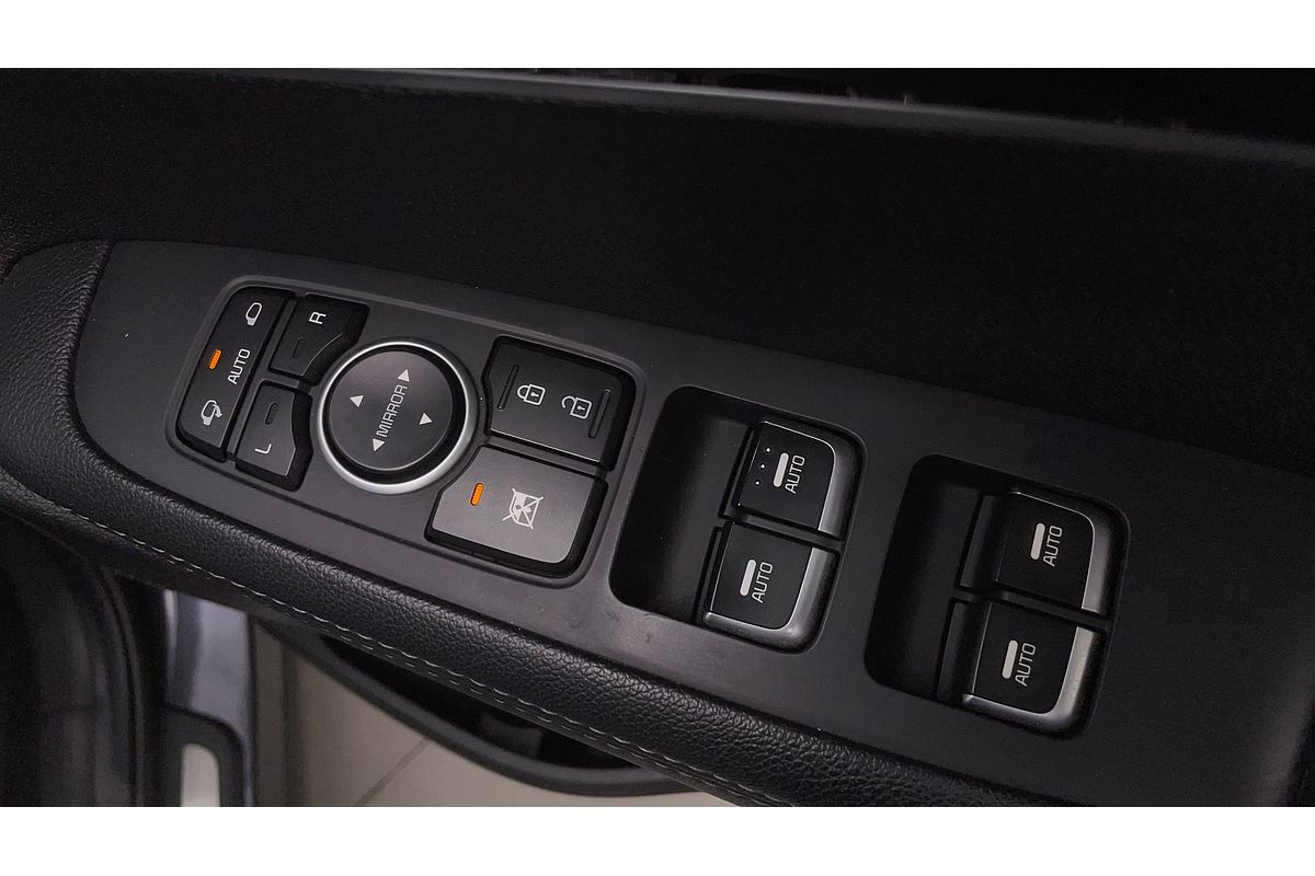 2017 Kia Sorento Platinum UM