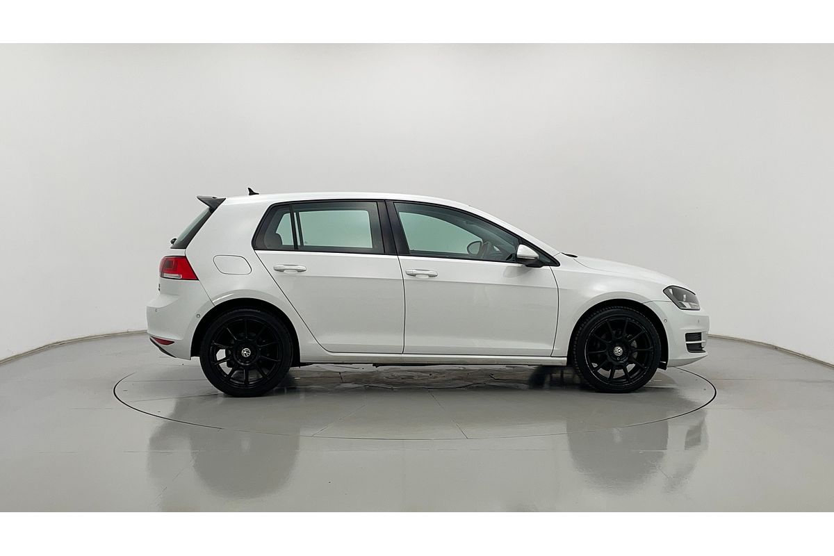 2016 Volkswagen Golf 92TSI Trendline 7