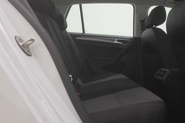2016 Volkswagen Golf 92TSI Trendline 7