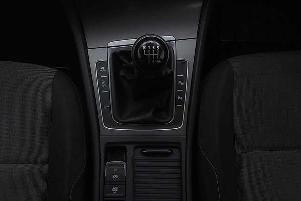 2016 Volkswagen Golf 92TSI Trendline 7