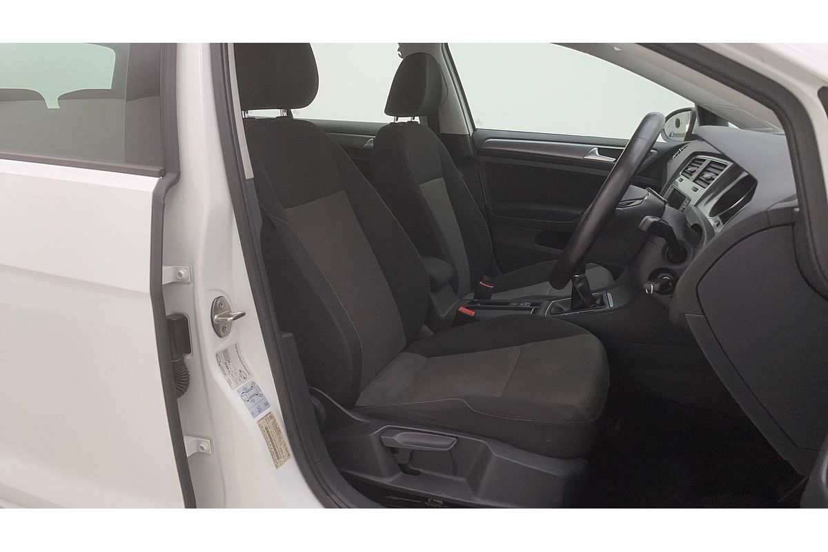 2016 Volkswagen Golf 92TSI Trendline 7