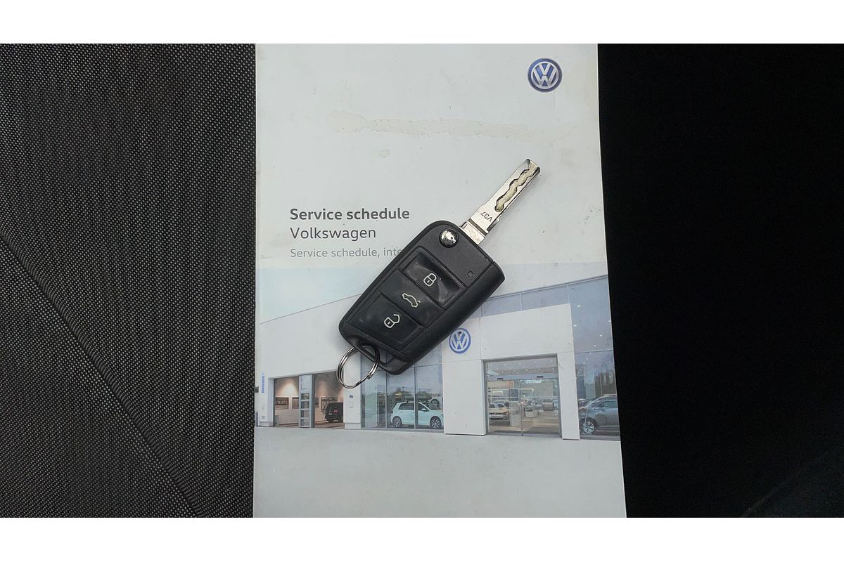 2016 Volkswagen Golf 92TSI Trendline 7