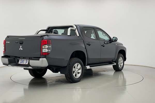 2022 Mitsubishi Triton GLX+ MR 4X4