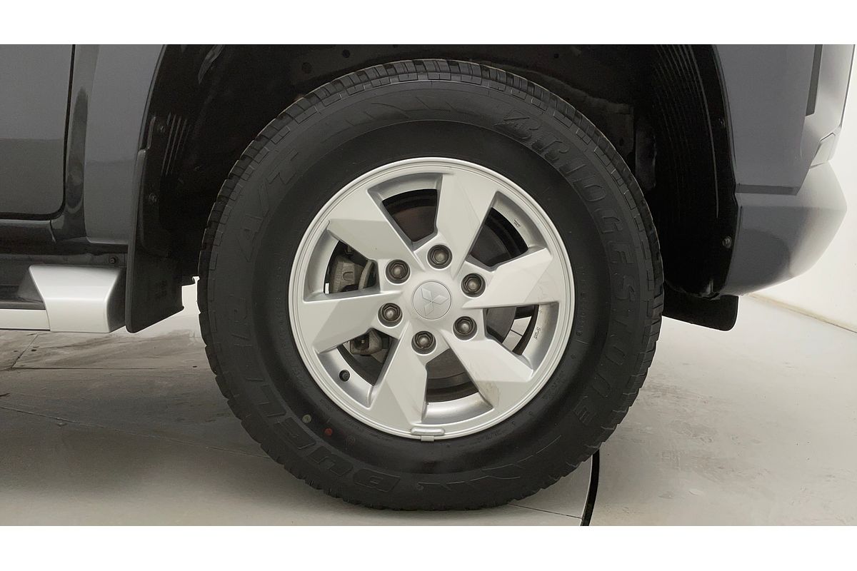 2022 Mitsubishi Triton GLX+ MR 4X4