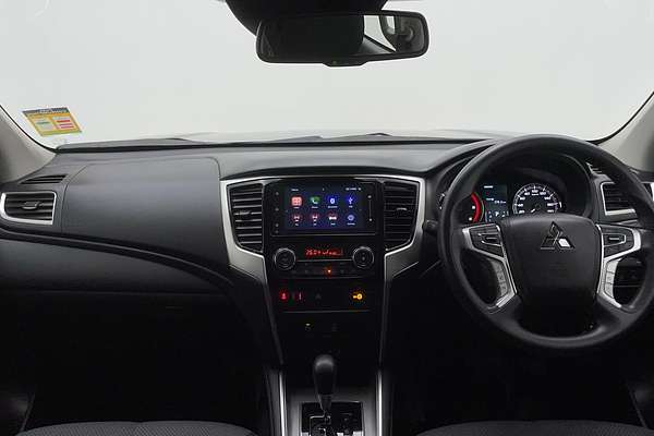 2022 Mitsubishi Triton GLX+ MR 4X4