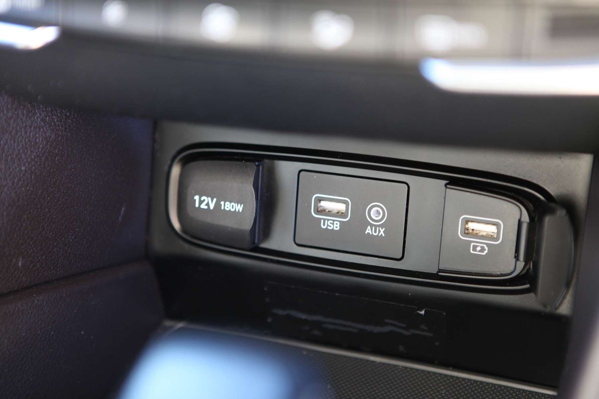 2019 Hyundai Santa Fe Elite TM.2