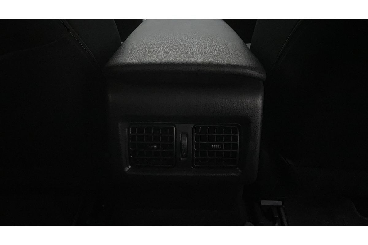2019 Toyota Camry Ascent ASV70R