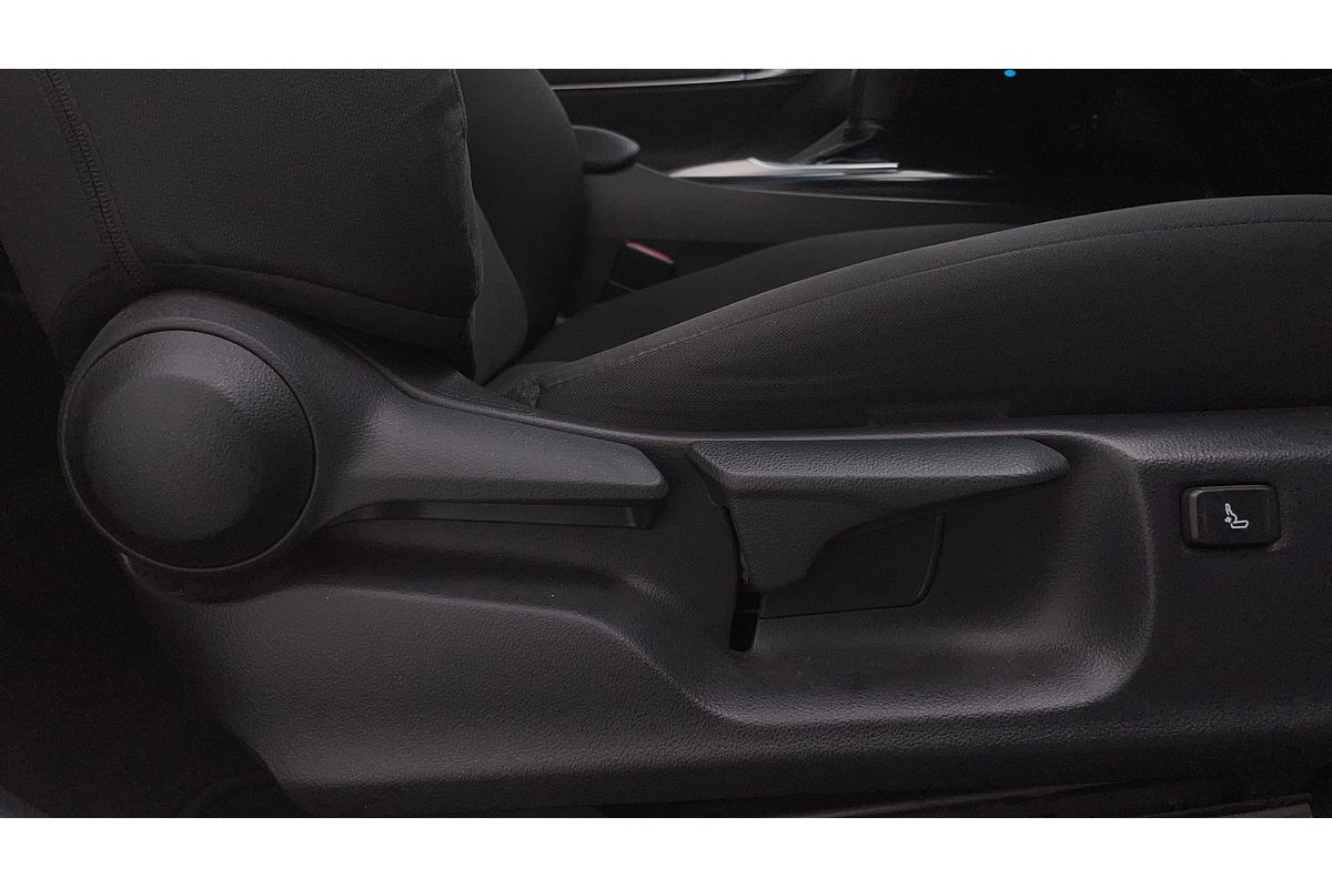 2019 Toyota Camry Ascent ASV70R