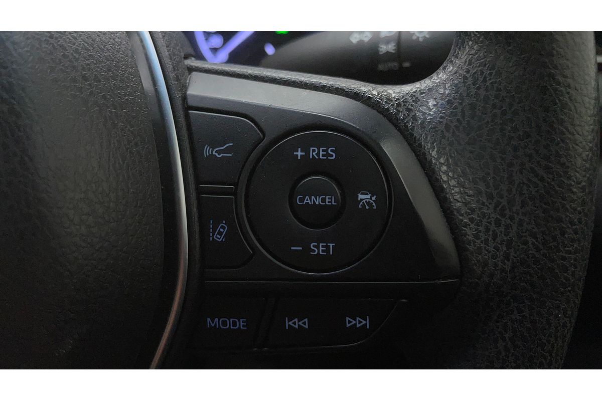 2019 Toyota Camry Ascent ASV70R