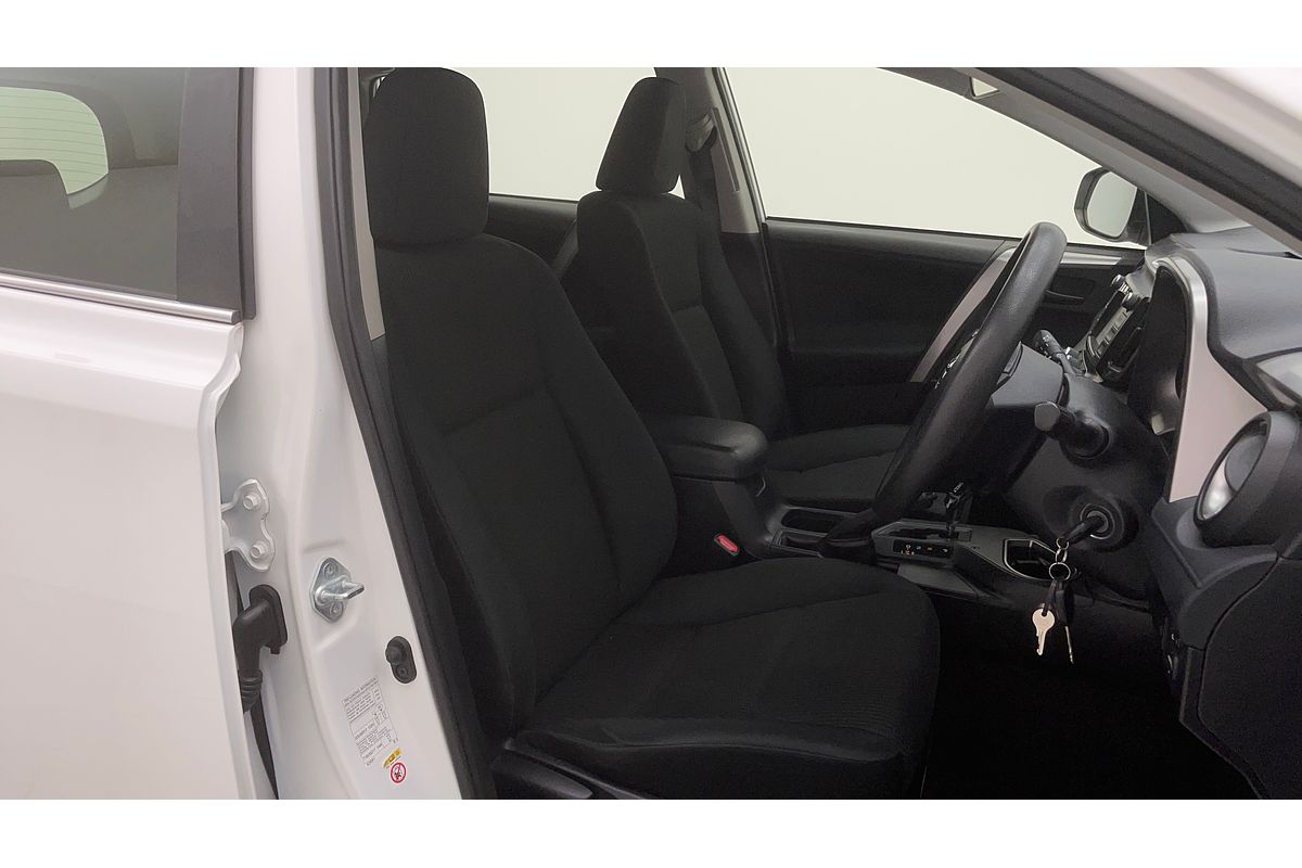 2018 Toyota RAV4 GX ZSA42R