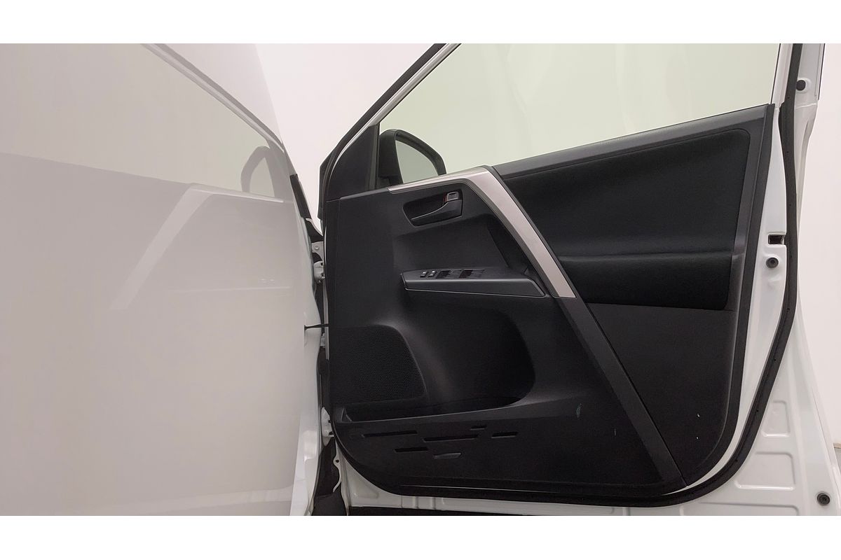 2018 Toyota RAV4 GX ZSA42R