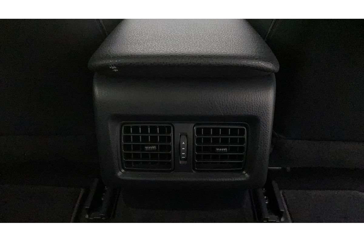 2024 Toyota Camry Ascent AXVH70R